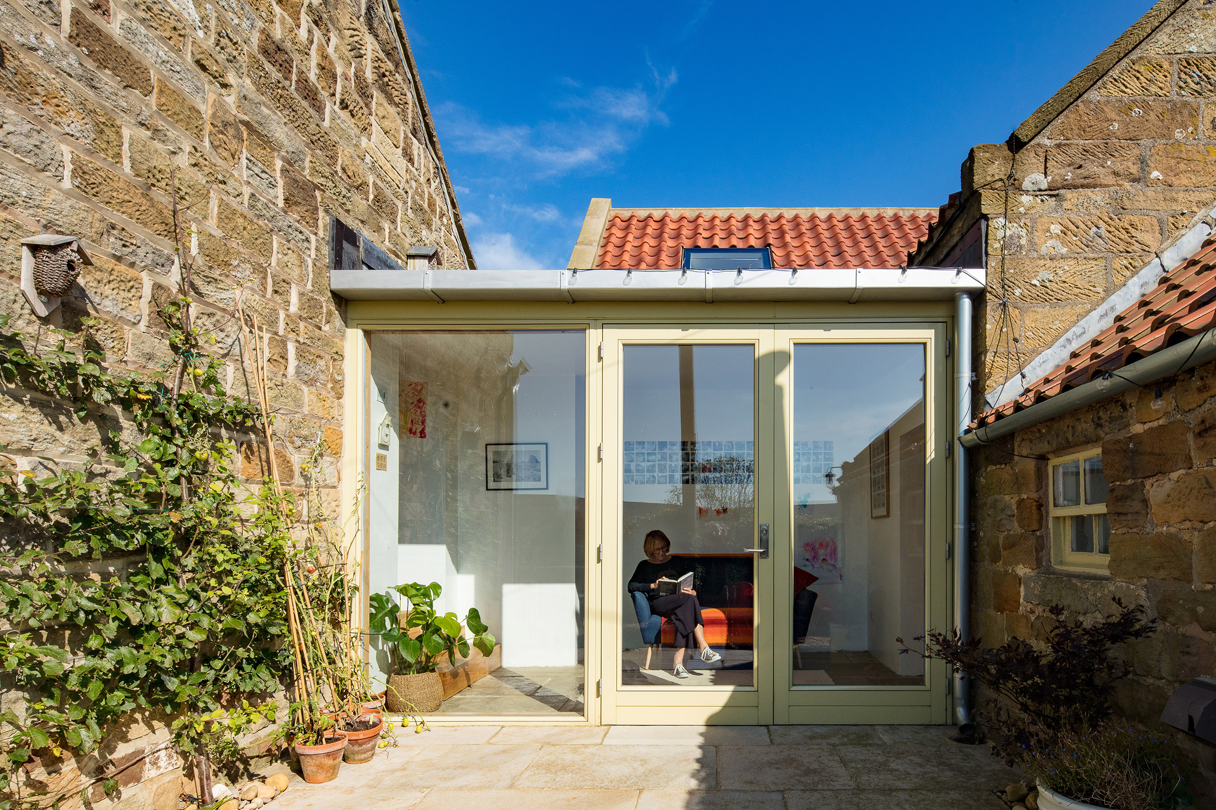 harper-perry-architects-housing-barn-westerdale-north-yorkshire-link-patio